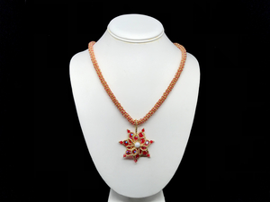 Necklace With Bicone Flower Beads