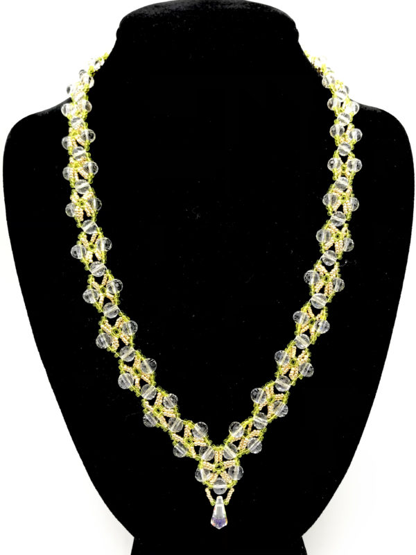 Necklace With Swarovski Round Crystal Color